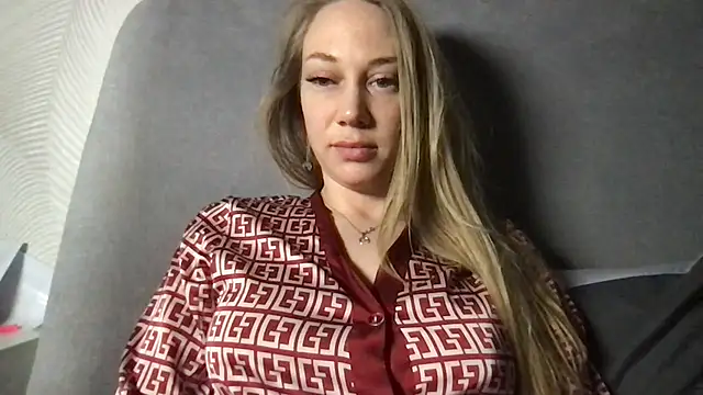 Snapshot of Engel_13 chatting on February 25, 2025, 7:58 pm Engel 13 online show from February 25, 2025, 7:58 pm