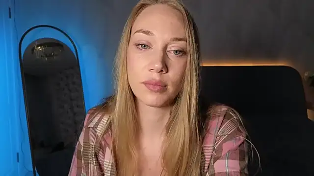 Engel 13 online show from October 4, 2025, 2:26 pm