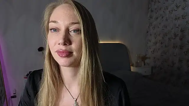 Engel 13 online show from October 9, 2025, 5:55 pm