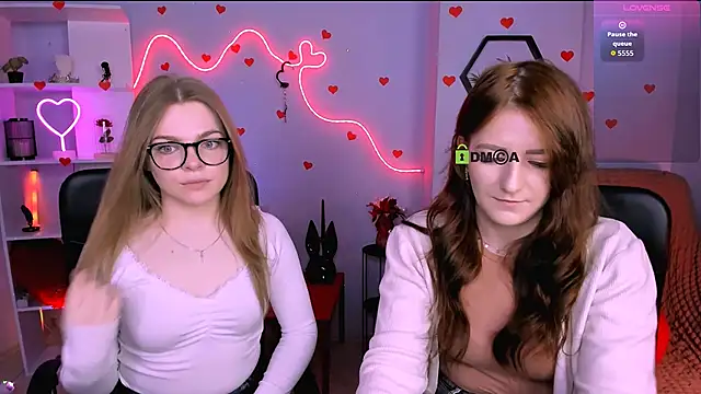 catherine kitty online show from March 23, 2026, 8:24 pm