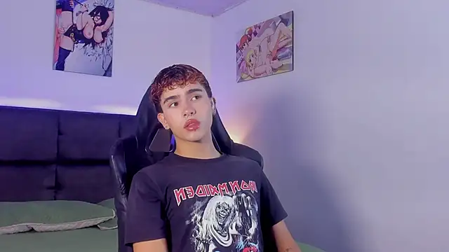 Aiiden 15 online show from October 27, 2025, 1:26 pm