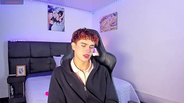 Aiiden 15 online show from November 13, 2025, 12:37 pm