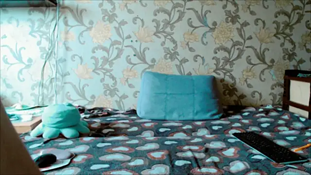 Snapshot of JennyStormy chatting on October 10, 2025, 9:41 am JennyStormy online show from October 10, 2025, 9:41 am