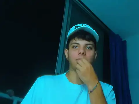 Alessandro 1610 online show from October 22, 2025, 4:35 am