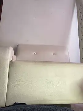 blackgril12 online show from February 21, 2025, 5:20 pm