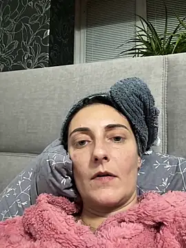 Miroslava1247 online show from November 30, 2025, 3:16 pm