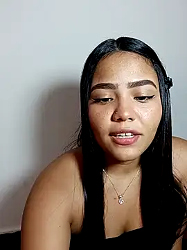 Snapshot of anahi_evans19 chatting on March 14, 2025, 11:22 pm anahi evans19 online show from March 14, 2025, 11:22 pm