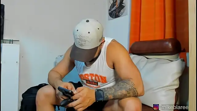 mikeblaree online show from February 9, 2026, 12:25 am