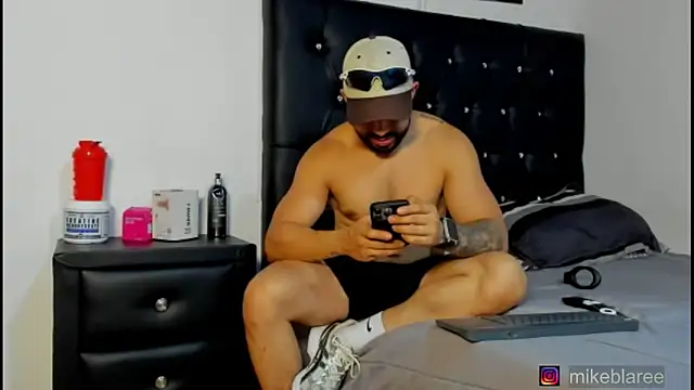 mikeblaree online show from March 19, 2026, 6:45 pm