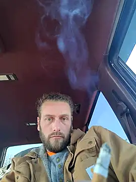Snapshot of gronammo85 chatting on March 1, 2025, 8:31 pm gronammo85 online show from March 1, 2025, 8:31 pm