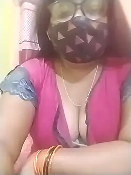 Snapshot of fuunalka chatting on September 28, 2025, 8:09 am fuunalka online show from September 28, 2025, 8:09 am