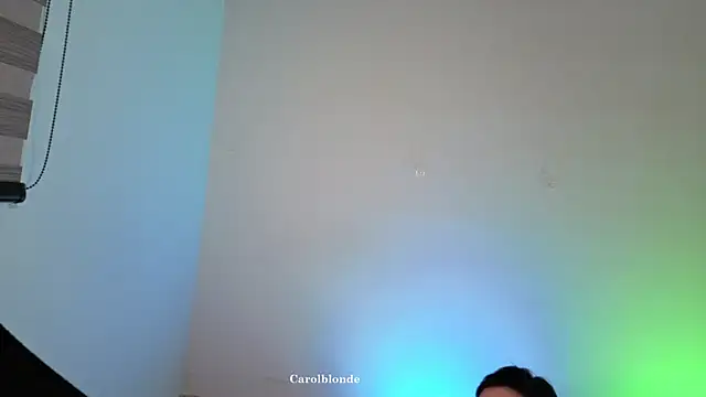 Carolblonde online show from April 8, 2026, 11:27 pm