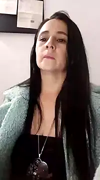 Snapshot of Alanna_11 chatting on March 3, 2025, 12:48 am Alanna 11 online show from March 3, 2025, 12:48 am