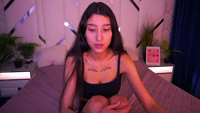 CharmMocco online show from January 15, 2026, 3:05 pm