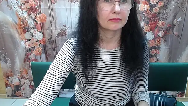 Snapshot of Miroslava_Happi chatting on March 2, 2026, 7:15 am Miroslava Happi online show from March 2, 2026, 7:15 am
