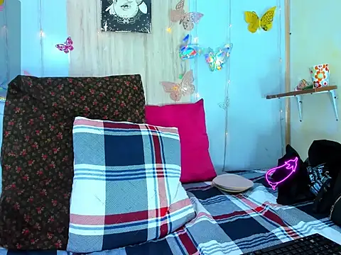 corynatayler online show from March 25, 2026, 10:27 pm