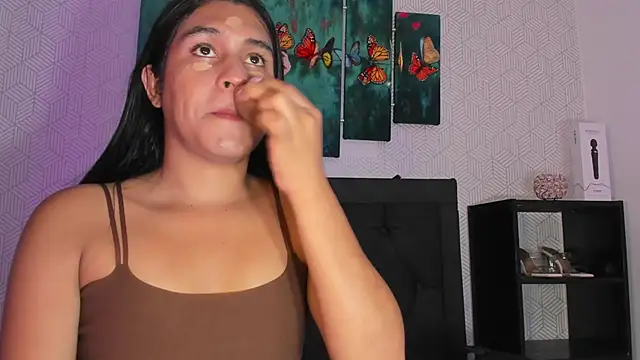 Selena fox7 online show from October 14, 2025, 3:40 am