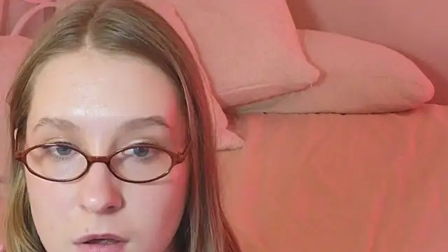 Saint Vicious online show from February 8, 2025, 9:46 am