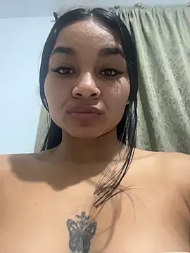 Lynda Bonnie online show from December 14, 2025, 3:01 am