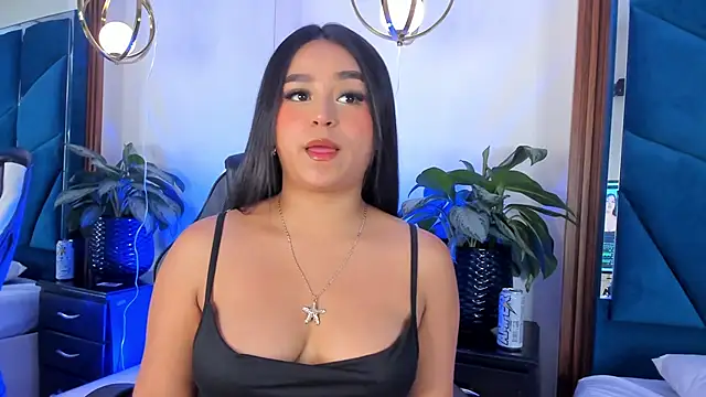  JuliSweet  online show from November 27, 2025, 12:18 pm