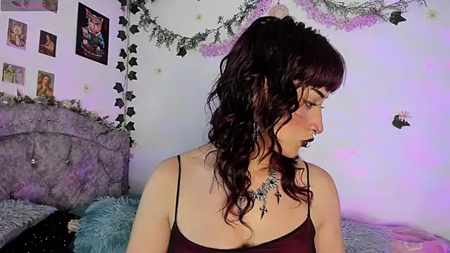 roxxystar  online show from October 24, 2025, 1:03 am