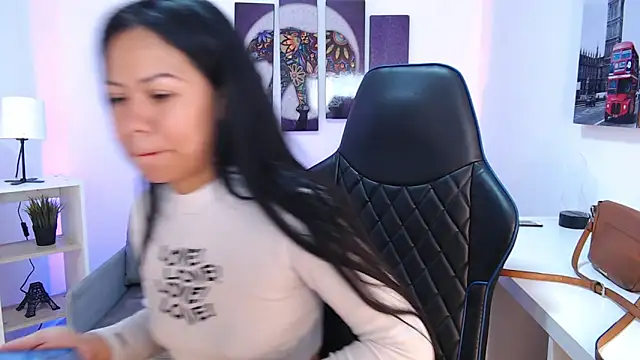 Katelady online show from November 8, 2025, 11:10 am