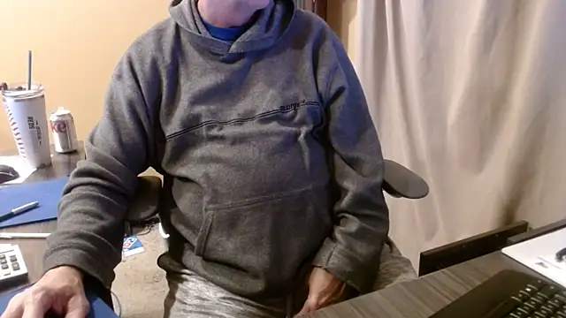 olderandwiser2 online show from April 12, 2026, 3:44 am