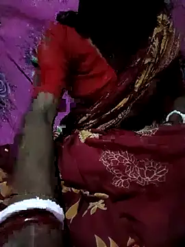 Snapshot of CuteRani001 chatting on September 26, 2025, 10:08 am CuteRani001 online show from September 26, 2025, 10:08 am