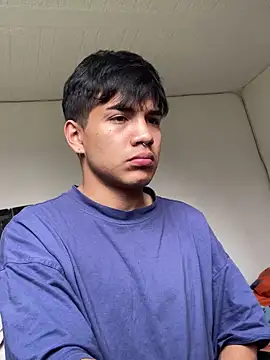 Snapshot of shadowsofgarden chatting on March 2, 2026, 5:31 pm shadowsofgarden online show from March 2, 2026, 5:31 pm