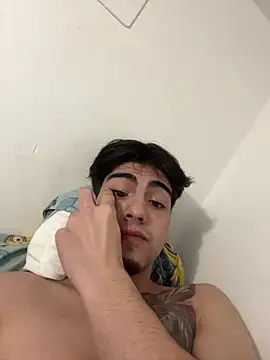 jovencitoboy21 online show from March 16, 2025, 10:53 pm