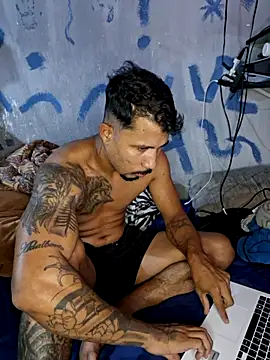 Snapshot of bolivianoh chatting on March 18, 2025, 7:10 pm bolivianoh online show from March 18, 2025, 7:10 pm