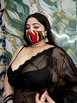 Snapshot of seetatiwari chatting on October 7, 2025, 8:33 am seetatiwari online show from October 7, 2025, 8:33 am