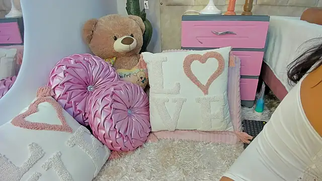 BrithanyParker  online show from March 17, 2026, 6:28 am