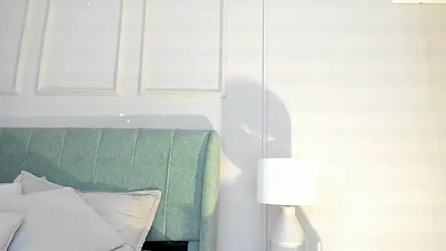 Snapshot of elizabeth_20 chatting on January 17, 2026, 7:39 pm elizabeth 20 online show from January 17, 2026, 7:39 pm