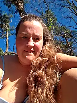 justtess online show from April 7, 2026, 2:39 pm