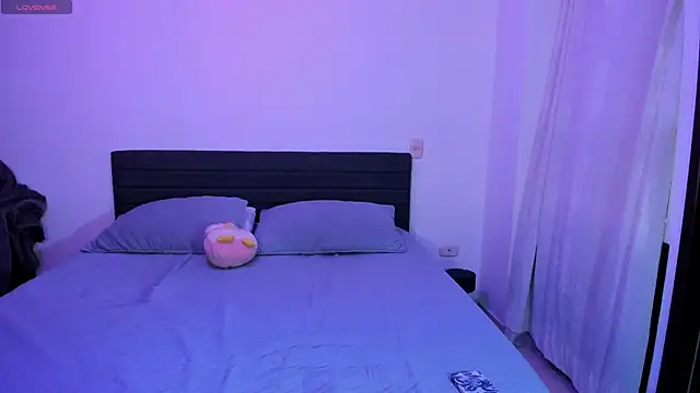  JacobMiller   online show from December 5, 2025, 9:00 pm