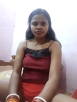 Snapshot of Hot_couple493 chatting on February 9, 2025, 9:06 pm Hot couple493 online show from February 9, 2025, 9:06 pm