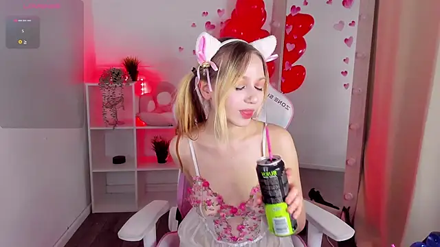 SweetieAngela online show from February 18, 2025, 3:42 am