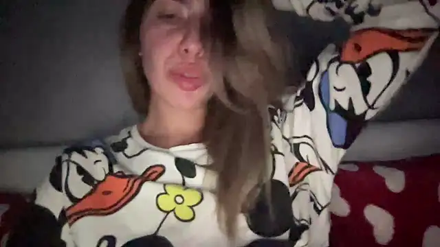 sarrah rossy online show from November 2, 2025, 9:39 pm