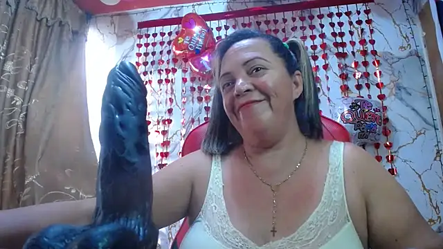 alina maturehot online show from February 15, 2026, 7:54 pm