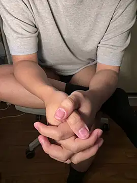 0W00GIGi online show from January 15, 2026, 7:57 am