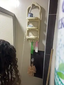 Anitta bell online show from September 13, 2025, 2:22 am