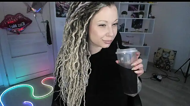 HoneySallyMoore online show from March 20, 2026, 4:34 pm