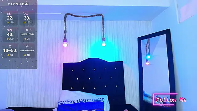 nicky angel1 online show from December 22, 2025, 6:49 pm