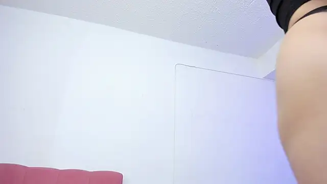 nicky angel1 online show from March 6, 2026, 7:10 pm