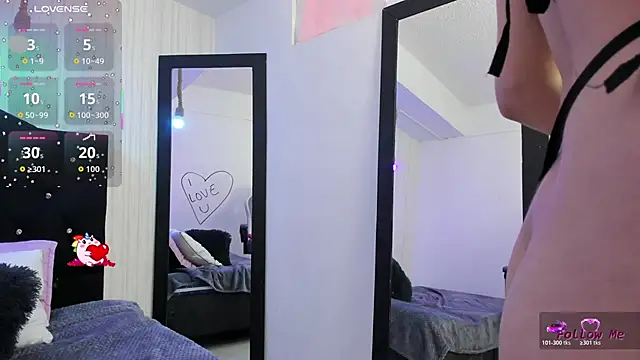 nicky angel1 online show from April 7, 2026, 6:41 pm