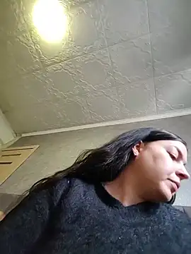 Greta Tamar online show from March 9, 2026, 6:28 am