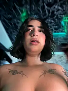 Snapshot of Scarlett-LS chatting on November 11, 2025, 1:38 am Scarlett-LS online show from November 11, 2025, 1:38 am