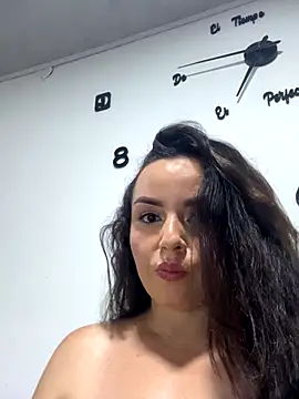 Snapshot of francy20 chatting on October 10, 2025, 3:05 am francy20 online show from October 10, 2025, 3:05 am