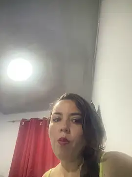 Snapshot of francy20 chatting on October 30, 2025, 4:30 pm francy20 online show from October 30, 2025, 4:30 pm